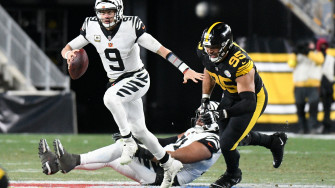 Burrow Throws Td Passes Bengals Rally Past Steelers