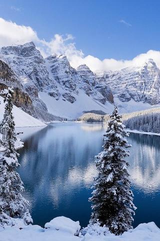 Snowy Mountains iPhone Wallpaper Photo