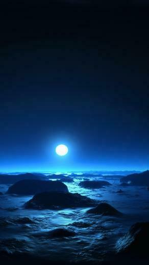 Moon At Midnight iPhone 5s Wallpaper