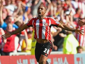 Defoe Praises Fans After Winning Player Of The Year Award With