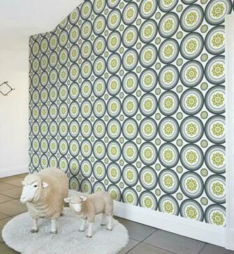 Layla Faye On Wallpaper