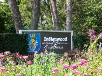 Pipe Bomb Disarmed At Indianwood Golf Course Days Before U S