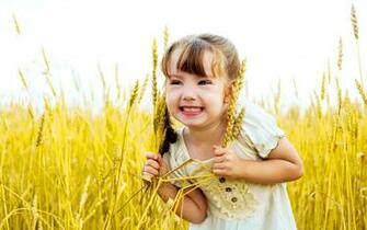 Cute Baby Girl HD Wallpaper
