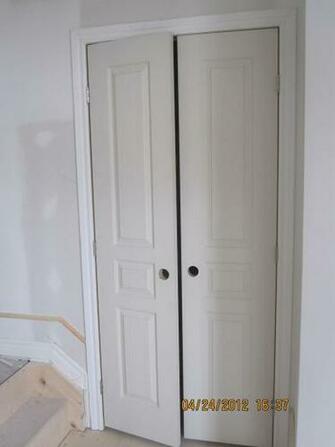 Wallpaper A Closet Door Jessica Alba HD iPhone