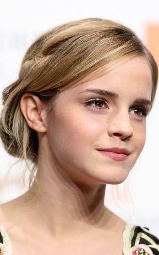 Emma Watson Mobile Wallpaper