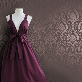 Luxrious Purple Silver Damask Embossed Textured Background Wallpaper