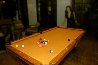 Billiards Pics In HD Table Wallpaper