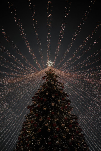 Aesthetic Christmas Wallpaper For iPhone By Cooker323