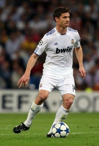 Wallpaper Xabi Alonso Por Cracktico Fotos Del Real
