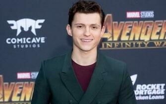 Tom Holland Girlfriend Net Worth Workout Movies Age Wikifamous
