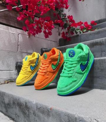 Solelinks On Grateful Dead X Nike Sb Dunk Low Orange