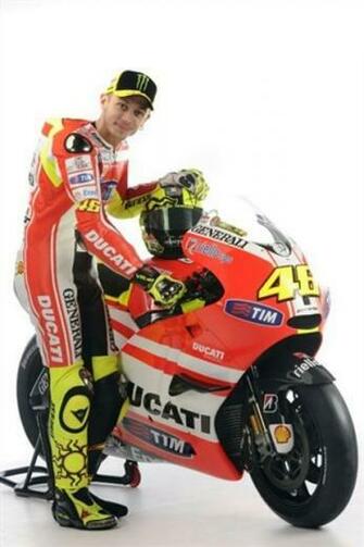 Mencari Foto Valentino Rossi Pas Banget Dengan