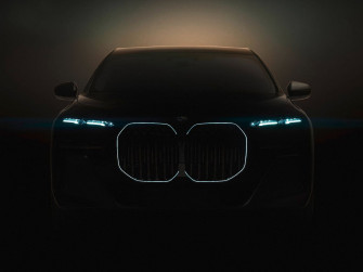 Bmw Teases The Upcoming I7 Electric Sedan And Its Massive Grille