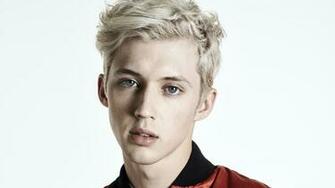 Troye Sivan Wallpaper