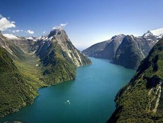 Milford Sound Wallpaper