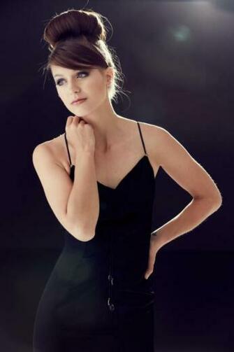 Melissa Benoist Wallpaper Image Wallbase Hot