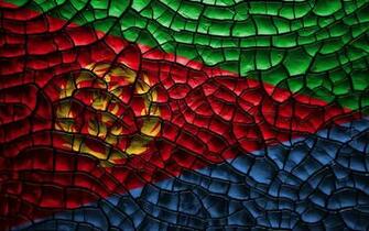 Wallpaper Flag Of Eritrea 4k Cracked Soil Africa