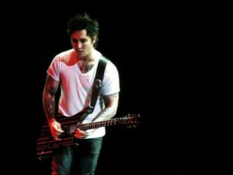 Synyster Gates Wallpaper