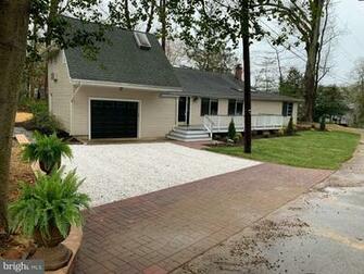 Fairlop Trl Annapolis Md Bed Bath Single Family