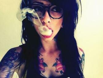 Girls Smoking Weed Image Pictures Becuo