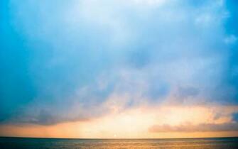 Primer Amanecer Desktop Pc And Mac Wallpaper