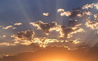 Gray Clouds On The Sky HD Wallpaper