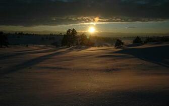 Winter Sunset HD Desktop Wallpaper