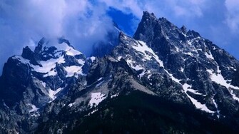 Mountain Range Wallpaper