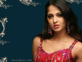 Hot South Actress Wallpaper