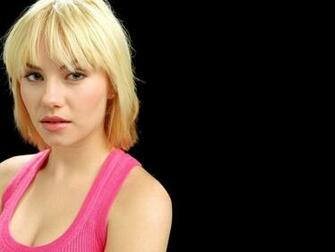 Elisha Cuthbert Wallpaper Hq
