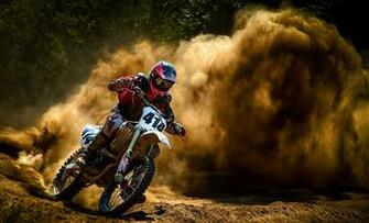 Dirt Biking High Definition Wallpaper