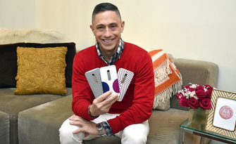 Featured Motorola Announces Design Oriented Moto X Pure Collection