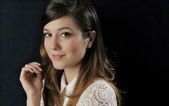 Mary Elizabeth Winstead Wallpaper Hot Icon Magazine