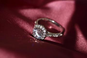 Diamond Ring Pictures Image