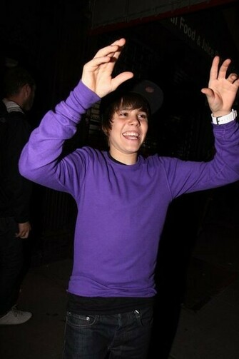 Image Online Justin Bieber Wearing Purple Shirt Ever Seen