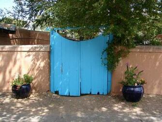 Blue Gate In Santa Fe Nm Usa Desktop And Mobile Wallpaper Wallippo