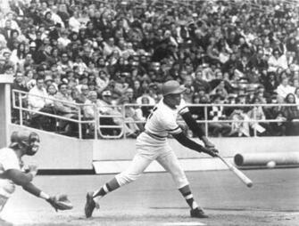 Roberto Clemente Wallpaper