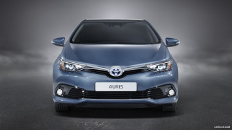 Toyota Auris 2016my Front