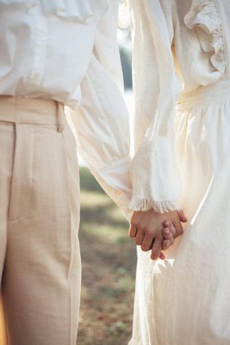 Holding Hands Love And Friendship Wallpaper