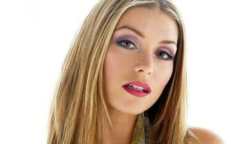 Heather Vandeven Computer Wallpaper Desktop Background