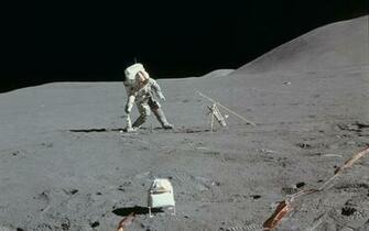 Moon Astronaut Wallpaper