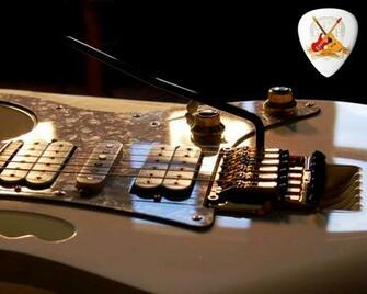 Gibson Guitar Wallpaper For Desktop HD In Music