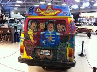 Hippie Van Wallpaper HD Background Desktop