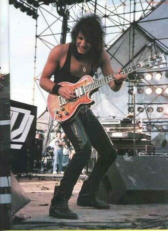 Richie Sambora News Photos Biography Videos And Wallpaper