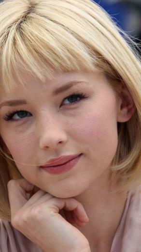 Wallpaper Haley Bennett Actress Blonde Celebrities