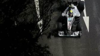 Mercedes W08 Wallpaper