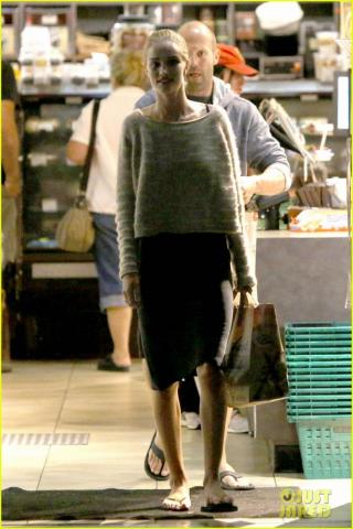 Rosie Huntington Whiteley Makes Jason Statham Crack Up While
