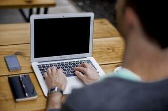 Man Typing On Silver Laptop Computer HD Wallpaper