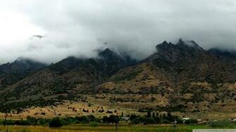 Town At The Foot Of Smoky Mountain Wallpaper