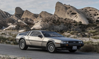 Delorean Dmc Retro Re We Drive It Years In The